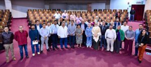 Atiende diputado Esteban Bautista a representantes sindicales