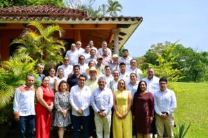Orden, transparencia y civilidad pide Congreso a ayuntamientos