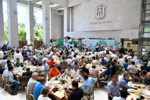 Ser padre, compromiso permanente, entrega, paciencia, valores y ejemplos: Esteban Bautista
