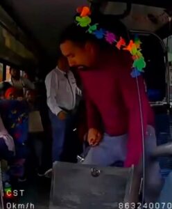 DETIENEN A SUJETO SEÑALADO DE AGREDIR A CHOFER DE AUTOBUS APA EN CHOCAMÁN