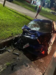 FUERTE ACCIDENTE EN SAN ISIDRO PALOTAL